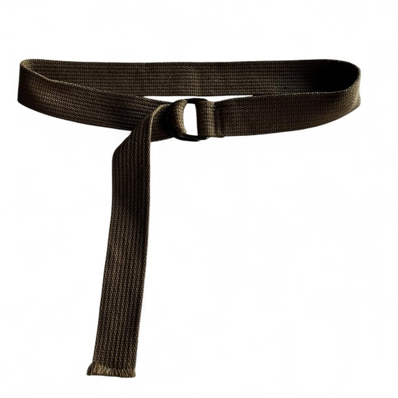 Tan fabric loop belt - Picture 1 of 4